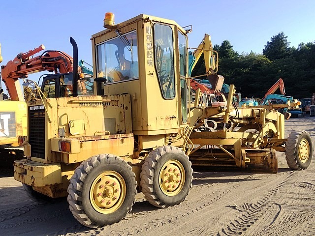 MITSUBISHI MG150 ★ Road Equipment ★ CAB, SCARIFIER, BLADE 3.1M