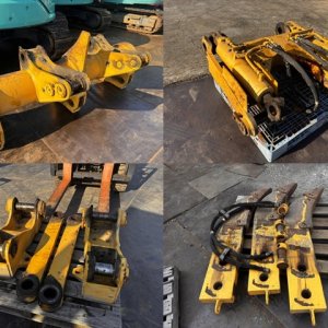 KOMATSU MULTI_SHANK_RIPPER_D85EX-15E0 ★ Parts & Attachment ★ 4DD01-J-12290 - Image 1