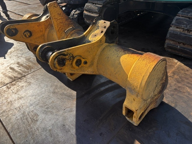 KOMATSU MULTI_SHANK_RIPPER_D85EX-15E0 ★ Parts & Attachment ★ 4DD01-J-12290