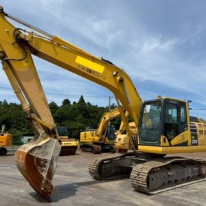 KOMATSU PC200-10 ★ Excavator ★ 600G, M/L, Arm Crane, A/C - Image 1