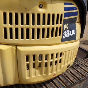 KOMATSU PC38UU-5 ★ Mini Excavator ★ 300G+PAD, CAB, ARM CRANE - Image 9