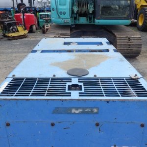 AIRMAN PDS125S ★ Generator & Compressor ★ Extra fee for Loading JPY20,000 搬出時費用 20,000円Inland Trucking Charge to Tomakomai port JPY20,000 苫小牧港までの国内回送費 20,000円 - Image 8