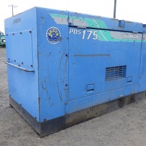 AIRMAN PDS175S ★ Generator & Compressor ★ Extra fee for Loading JPY20,000 搬出時費用 20,000円Inland Trucking Charge to Tomakomai port JPY20,000 苫小牧港までの国内回送費 20,000円 - Image 5