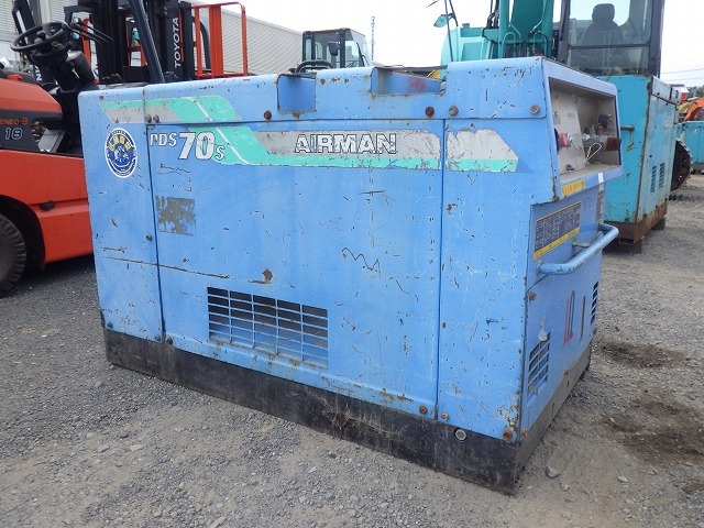 AIRMAN PDS70S_3unitsSet_A ★ Generator & Compressor ★ 1)PDS70S-70-5060445
