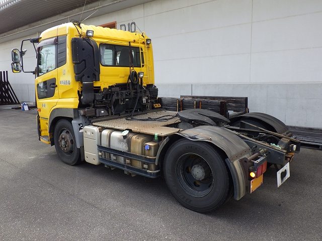 UD PKG-GK4XAB ★ Vehicle ★ Tractor Head, 767,994km