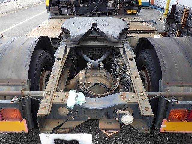 UD PKG-GK4XAB ★ Vehicle ★ Tractor Head, 767,994km