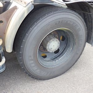UD PKG-GK4XAB ★ Vehicle ★ Tractor Head, 767,994km - Image 12
