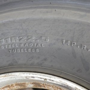 UD PKG-GK4XAB ★ Vehicle ★ Tractor Head, 767,994km - Image 14