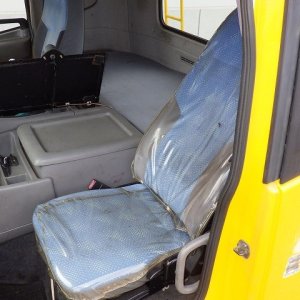 UD PKG-GK4XAB ★ Vehicle ★ Tractor Head, 767,994km - Image 31
