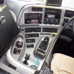 UD PKG-GK4XAB ★ Vehicle ★ Tractor Head, 767,994km - Image 34