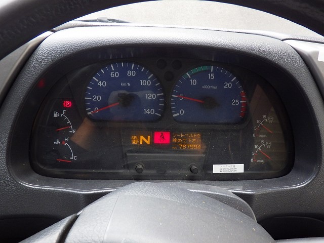 UD PKG-GK4XAB ★ Vehicle ★ Tractor Head, 767,994km