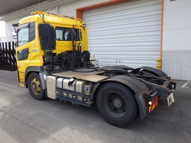 UD PKG-GK4XAB ★ Vehicle ★ Tractor Head, 286,351km