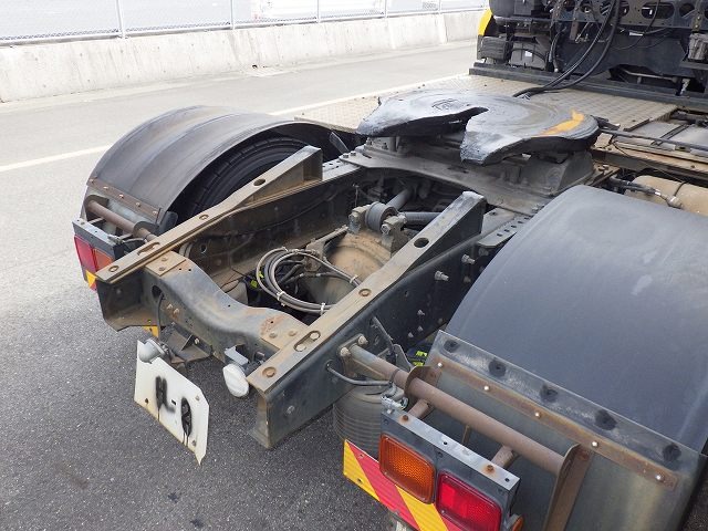 UD PKG-GK4XAB ★ Vehicle ★ Tractor Head, 286,351km