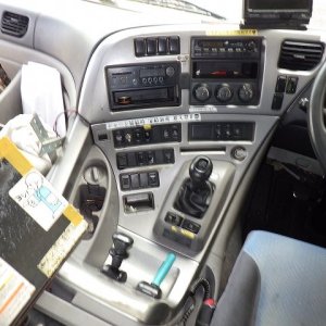 UD PKG-GK4XAB ★ Vehicle ★ Tractor Head, 286,351km - Image 37