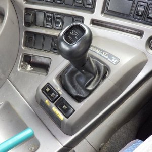 UD PKG-GK4XAB ★ Vehicle ★ Tractor Head, 286,351km - Image 39