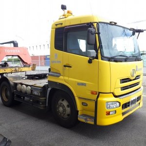 NISSAN DIESEL PKG-GK4XLB ★ Vehicle ★ Tractor Head, 215,082km - Image 4