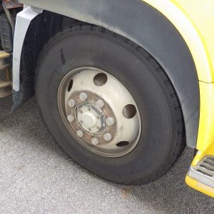 NISSAN DIESEL PKG-GK4XLB ★ Vehicle ★ Tractor Head, 215,082km - Image 13