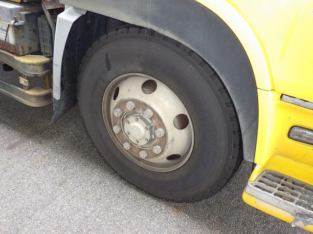 NISSAN DIESEL PKG-GK4XLB ★ Vehicle ★ Tractor Head, 215,082km