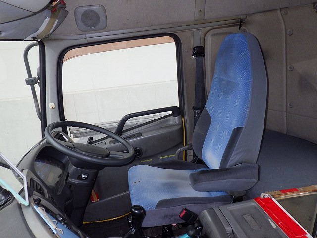 NISSAN DIESEL PKG-GK4XLB ★ Vehicle ★ Tractor Head, 215,082km