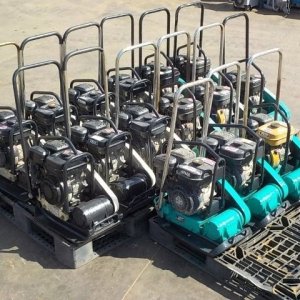 PLATE_COMPACTOR_15unitsSet ★ Other ★ Not checked operation & availability of missing parts 動作及び欠品の有無未確認 - Image 2