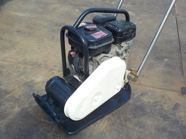 PLATE_COMPACTOR_15unitsSet ★ Other ★ Not checked operation & availability of missing parts 動作及び欠品の有無未確認