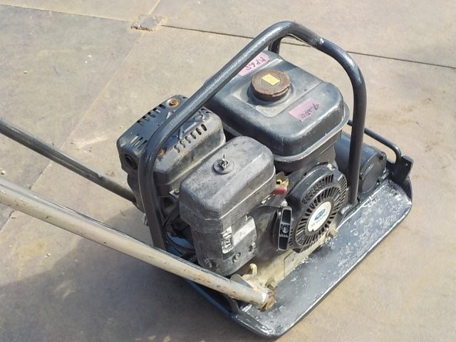 PLATE_COMPACTOR_15unitsSet ★ Other ★ Not checked operation & availability of missing parts 動作及び欠品の有無未確認