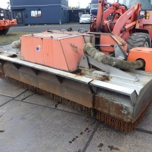 KUBOTA R530Z ★ Loader(Crawled/Wheeled) ★ CAB, MIYAMOTO Road Heater(MH320ミニ), Piping, w/Counter weight & Bucket, 建機工譲渡書 - Image 10