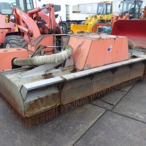 KUBOTA R530Z ★ Loader(Crawled/Wheeled) ★ CAB, MIYAMOTO Road Heater(MH320ミニ), Piping, w/Counter weight & Bucket, 建機工譲渡書 - Image 11