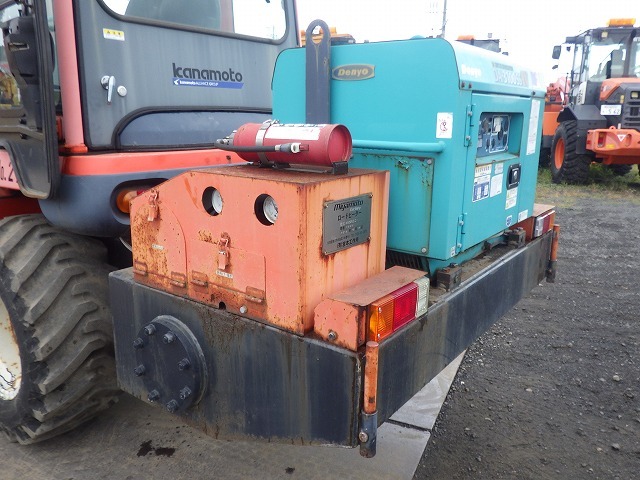 KUBOTA R530Z ★ Loader(Crawled/Wheeled) ★ CAB, MIYAMOTO Road Heater(MH320ミニ), Piping, w/Counter weight & Bucket, 建機工譲渡書