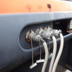 KUBOTA R530Z ★ Loader(Crawled/Wheeled) ★ CAB, MIYAMOTO Road Heater(MH320ミニ), Piping, w/Counter weight & Bucket, 建機工譲渡書 - Image 27