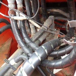 KUBOTA R530Z ★ Loader(Crawled/Wheeled) ★ CAB, MIYAMOTO Road Heater(MH320ミニ), Piping, w/Counter weight & Bucket, 建機工譲渡書 - Image 50