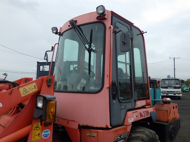 KUBOTA R530Z ★ Loader(Crawled/Wheeled) ★ CAB, MIYAMOTO Road Heater(MH320ミニ), Piping, w/Counter weight & Bucket, 建機工譲渡書