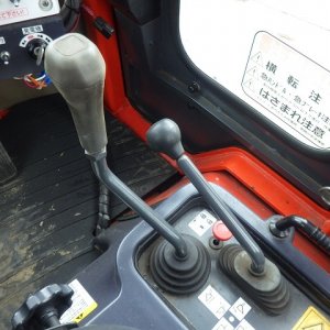 KUBOTA R530Z ★ Loader(Crawled/Wheeled) ★ CAB, MIYAMOTO Road Heater(MH320ミニ), Piping, w/Counter weight & Bucket, 建機工譲渡書 - Image 63