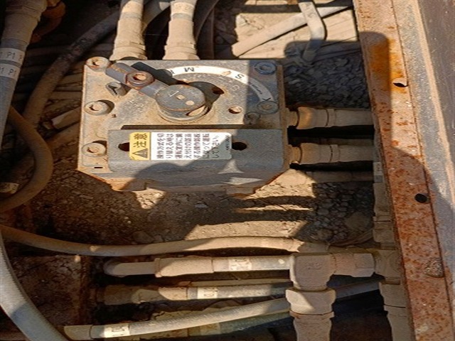SUMITOMO SH125X-3B ★ Excavator ★ 500G+PAD, ARM CRANE, A/C, MULTI