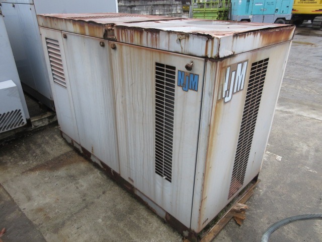 AIRMAN STATIONARY_COMPRESSOR_3unitsSet ★ Generator & Compressor ★ Not checked operation & availability of missing parts 動作及び欠品の有無未確認