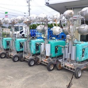 YANMAR TOWERLIGHT-5UNITS-SET ★ Other ★ 5UNITS SET(LB230F-A120681,LB230F-A120983,LB230F-A120990,LB430F-A220517,LB430F-A221046) - Image 3