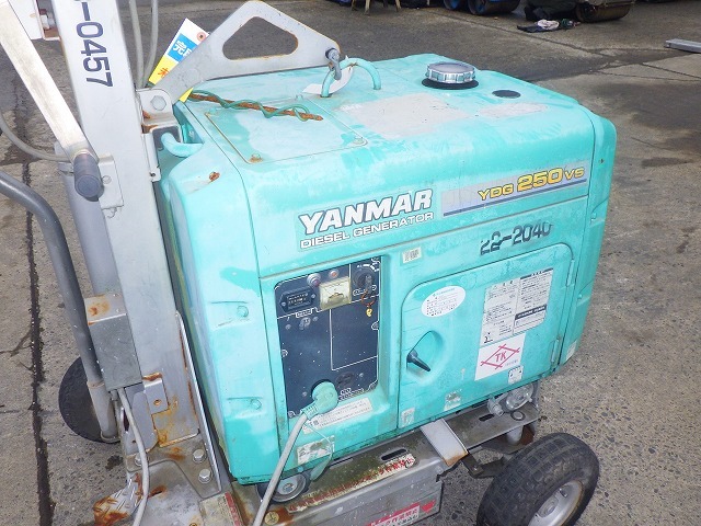 YANMAR TOWERLIGHT-5UNITS-SET ★ Other ★ 5UNITS SET(LB230F-A120681,LB230F-A120983,LB230F-A120990,LB430F-A220517,LB430F-A221046)