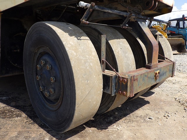 SAKAI TS200 ★ Road Equipment ★ Tire Roller, CNP, 12262km