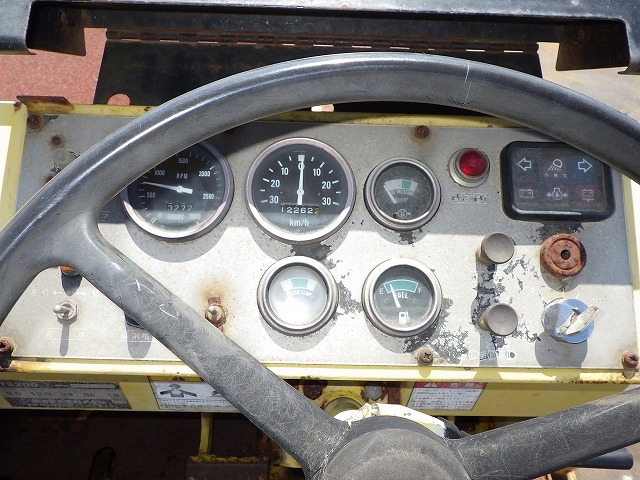 SAKAI TS200 ★ Road Equipment ★ Tire Roller, CNP, 12262km