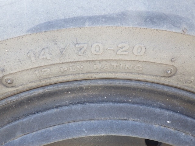 SAKAI TZ701 ★ Road Equipment ★ CNP