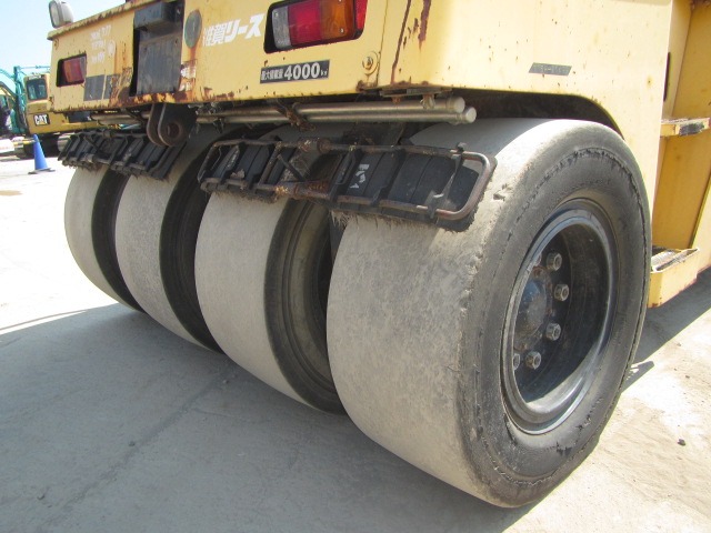 SAKAI TZ701 ★ Road Equipment ★