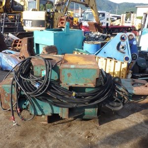 VIBRO_HAMMER_POWER_UNIT_Set ★ Parts & Attachment ★ Not checked operation & availability of missing parts 動作及び欠品の有無未確認 - Image 2