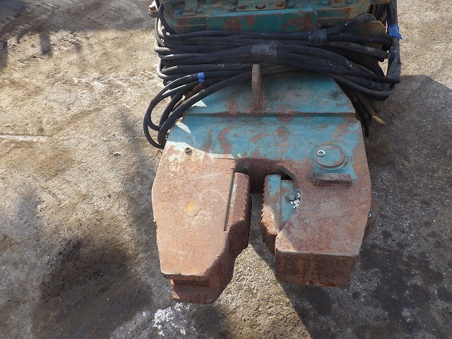 VIBRO_HAMMER_POWER_UNIT_Set ★ Parts & Attachment ★ Not checked operation & availability of missing parts 動作及び欠品の有無未確認