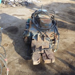 VIBRO_HAMMER_POWER_UNIT_Set ★ Parts & Attachment ★ Not checked operation & availability of missing parts 動作及び欠品の有無未確認 - Image 11