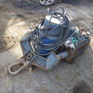 VIBRO_HAMMER_POWER_UNIT_Set ★ Parts & Attachment ★ Not checked operation & availability of missing parts 動作及び欠品の有無未確認 - Image 12