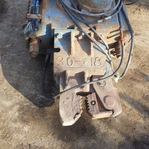 VIBRO_HAMMER_POWER_UNIT_Set ★ Parts & Attachment ★ Not checked operation & availability of missing parts 動作及び欠品の有無未確認 - Image 15
