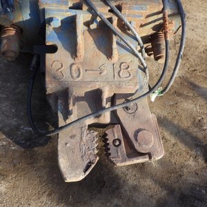 VIBRO_HAMMER_POWER_UNIT_Set ★ Parts & Attachment ★ Not checked operation & availability of missing parts 動作及び欠品の有無未確認 - Image 16