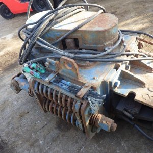 VIBRO_HAMMER_POWER_UNIT_Set ★ Parts & Attachment ★ Not checked operation & availability of missing parts 動作及び欠品の有無未確認 - Image 19