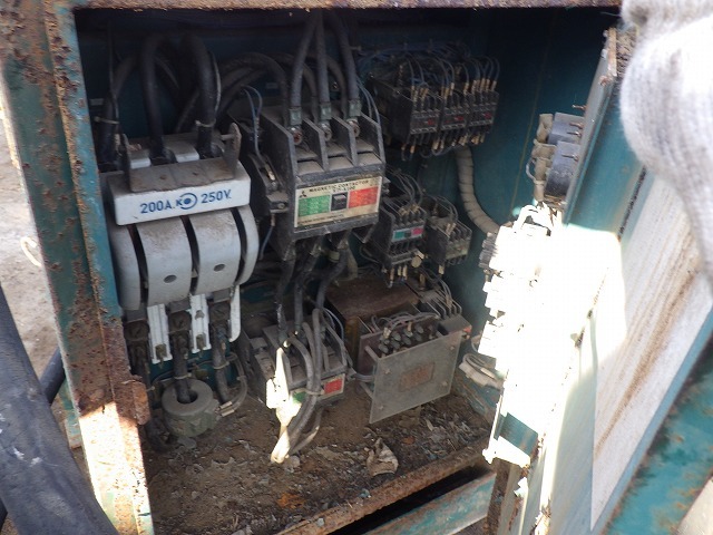 VIBRO_HAMMER_POWER_UNIT_Set ★ Parts & Attachment ★ Not checked operation & availability of missing parts 動作及び欠品の有無未確認