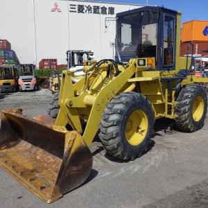 KOMATSU WA100-1 ★ Loader(Crawled/Wheeled) ★ CAB - Image 1